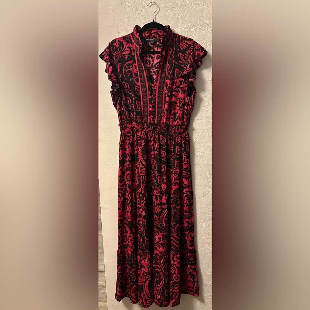 Maggy London Noah Ruffle Detail Maxi Dress – Pink/Black – Size